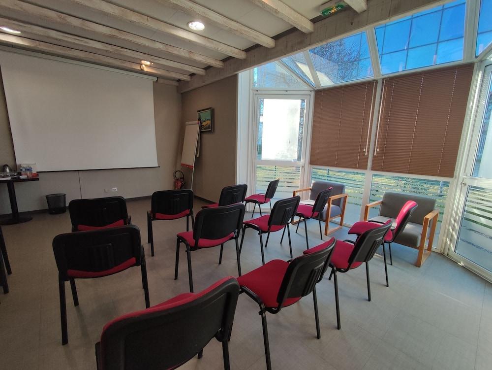 Contact Hotel Le Provencal Bordeaux Lac Ngoại thất bức ảnh